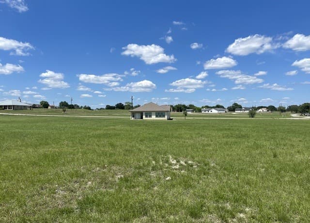 rental at 501 Spanish Grant Cir in Bandera, TX — photo 1