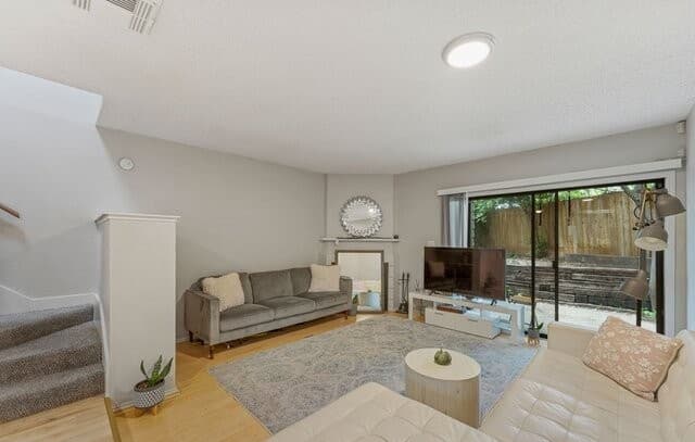 2-bedroom rental at 11815 Vance Jackson Unit 2304 in San Antonio, TX — photo 3