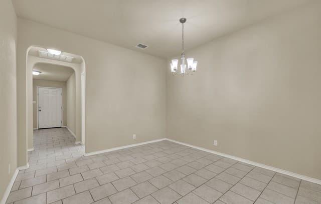3-bedroom rental at 8510 Shooter Cv in San Antonio, TX — photo 4