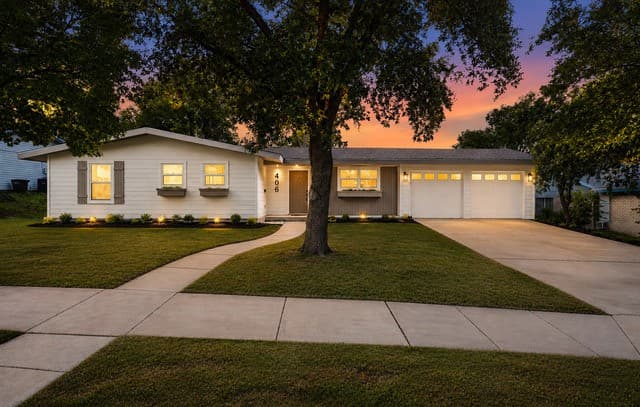 3-bedroom rental at 406 Stockton Dr in San Antonio, TX — photo 1