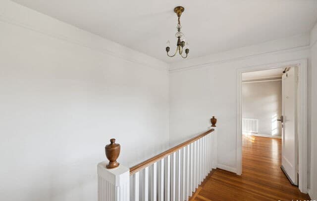 2-bedroom rental at 515 E Olmos Dr Unit 4 in Olmos Park, TX — photo 4