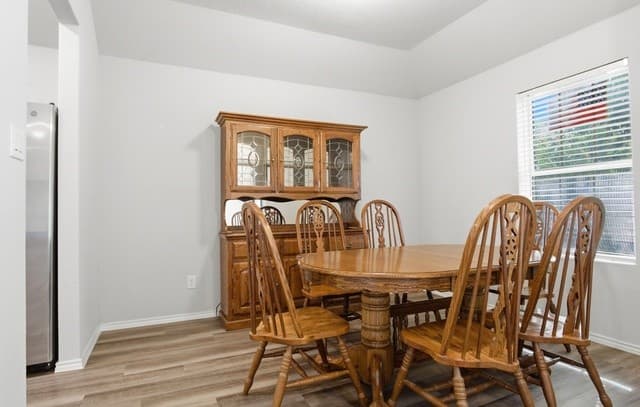 3-bedroom rental at 8429 Lamus Wheel in San Antonio, TX — photo 4
