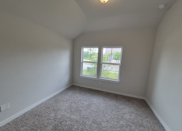 3-bedroom rental at 11321 Hollering Pass in Schertz, TX — photo 5