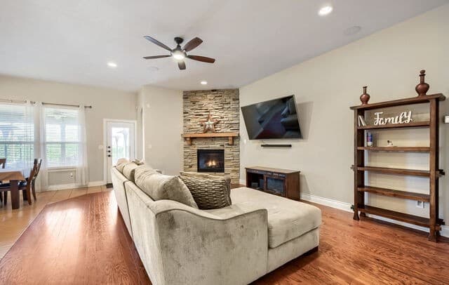3-bedroom rental at 2724 Running Fawn in San Antonio, TX — photo 4