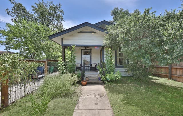 2-bedroom rental at 608 Kentucky in San Antonio, TX — photo 4