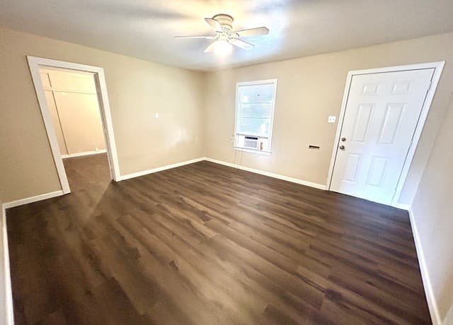 2-bedroom rental at 218 La Manda in San Antonio, TX — photo 4