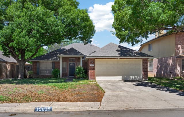 3-bedroom rental at 15035 Preston Hollow Dr in San Antonio, TX — photo 1