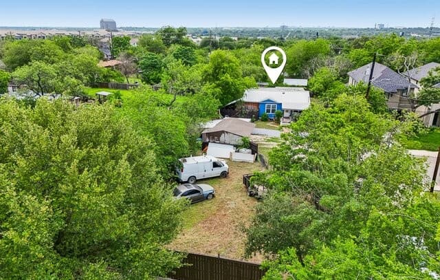 3-bedroom rental at 8101 & 8103 Janda Susan Rd in San Antonio, TX — photo 4