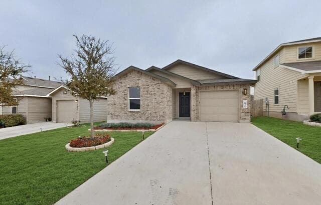 3-bedroom rental at 1035 Cozumel Emerald in San Antonio, TX — photo 1