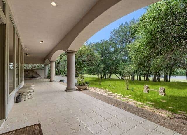 3-bedroom rental at 43 Champions Lane in San Antonio, TX — photo 4