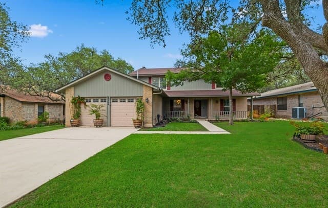 4-bedroom rental at 4206 Tall Elm Woods in San Antonio, TX — photo 1