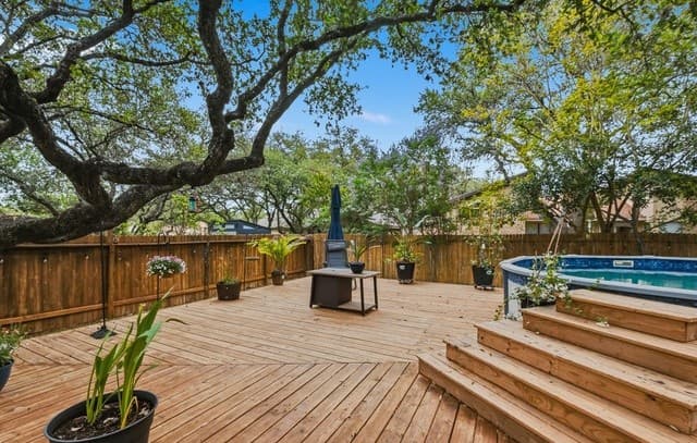 4-bedroom rental at 4206 Tall Elm Woods in San Antonio, TX — photo 4