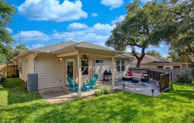 4-bedroom rental at 9631 Fallen Willow in San Antonio, TX — photo 2