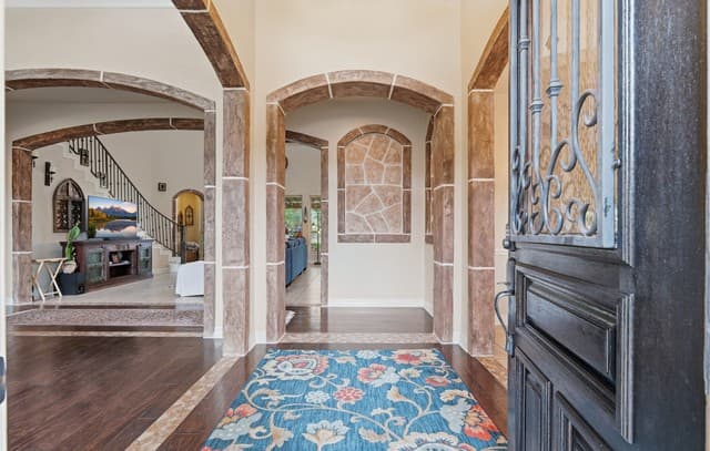 4-bedroom rental at 18702 Edwards Edge in San Antonio, TX — photo 5