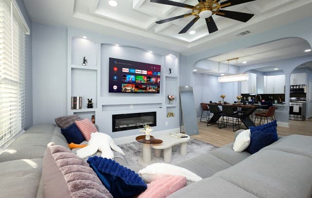 4-bedroom rental at 1515 W Kings Hwy in San Antonio, TX — photo 5