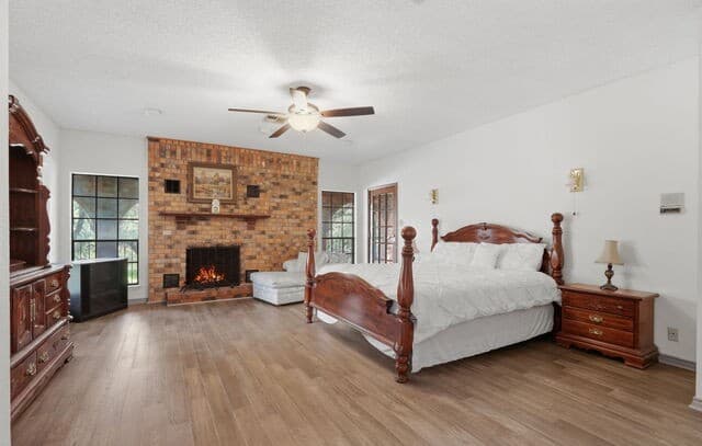 5-bedroom rental at 12727 Old Wick in San Antonio, TX — photo 5