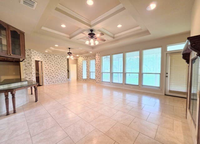 3-bedroom rental at 424 Lantana Mesa in Spring Branch, TX — photo 5