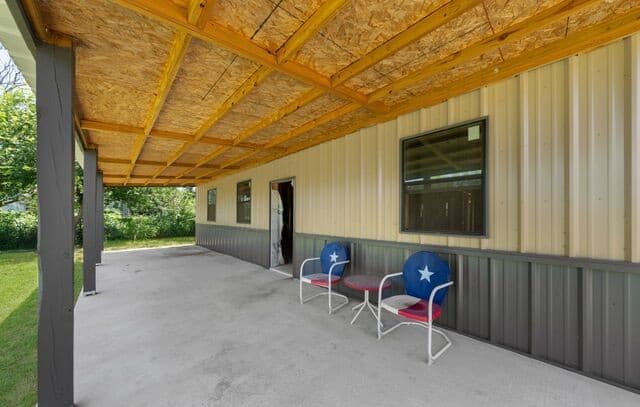 3-bedroom rental at 9195 S Loop 1604 E in Elmendorf, TX — photo 5