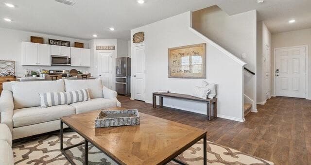4-bedroom rental at 5907 Granite Quarry in San Antonio, TX — photo 5