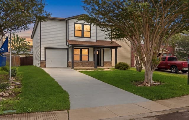 3-bedroom rental at 7723 Sundew Mist in San Antonio, TX — photo 1