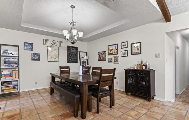 3-bedroom rental at 5822 Northgap in Windcrest, TX — photo 5