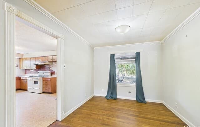 3-bedroom rental at 235 Lively in San Antonio, TX — photo 5