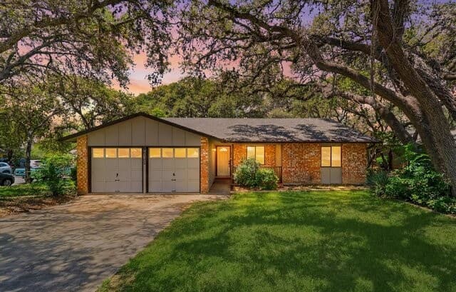 3-bedroom rental at 5103 Timber Circle in San Antonio, TX — photo 1