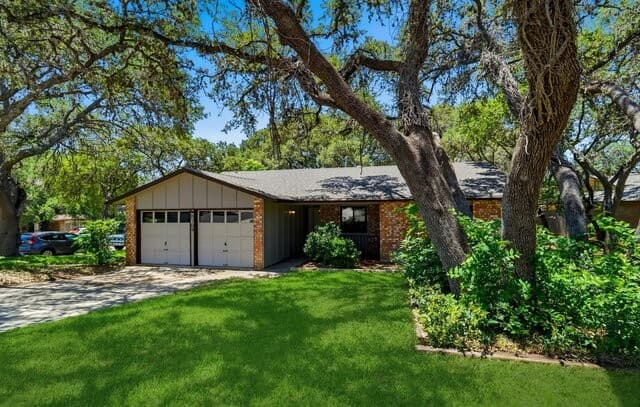 3-bedroom rental at 5103 Timber Circle in San Antonio, TX — photo 5
