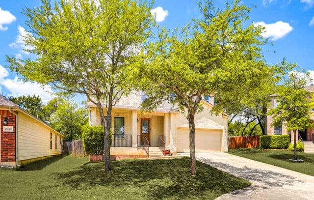 4-bedroom rental at 25023 Cooper Cir in San Antonio, TX — photo 3