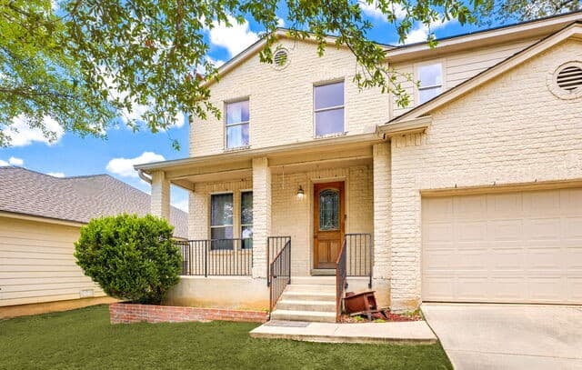 4-bedroom rental at 25023 Cooper Cir in San Antonio, TX — photo 4