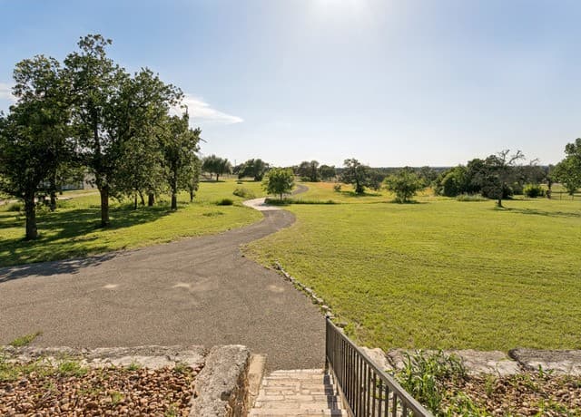 4-bedroom rental at 2881 Aviation Loop in Fredericksburg, TX — photo 1