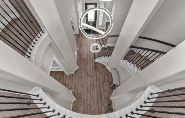 5-bedroom rental at 8823 Hideout Bnd in San Antonio, TX — photo 4