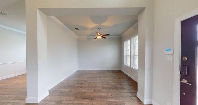 6-bedroom rental at 11907 Hollering Pass in Schertz, TX — photo 4