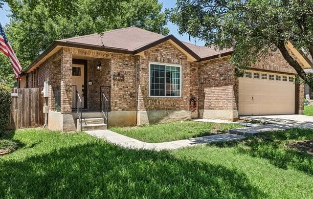 3-bedroom rental at 3733 Davenport in Schertz, TX — photo 1