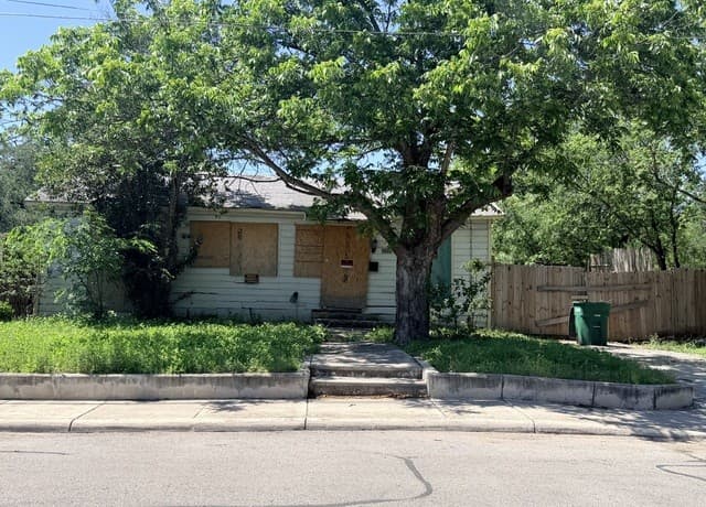 home for sale at 1502 Gorman in San Antonio TX