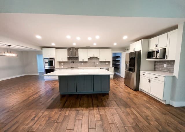 4-bedroom rental at 15422 Geronimo Loop in San Antonio, TX — photo 2