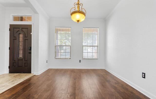 3-bedroom rental at 6011 Enchantment in San Antonio, TX — photo 5