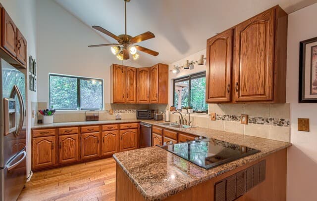 3-bedroom rental at 25627 Dull Knife Trl in San Antonio, TX — photo 4