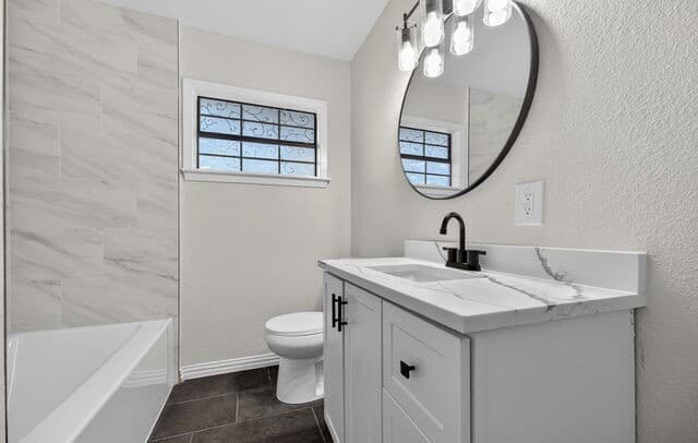3-bedroom rental at 4426 Newcome Dr in San Antonio, TX — photo 5