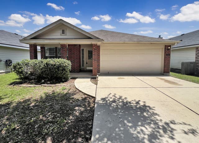 3-bedroom rental at 9242 Mare Country in San Antonio, TX — photo 1