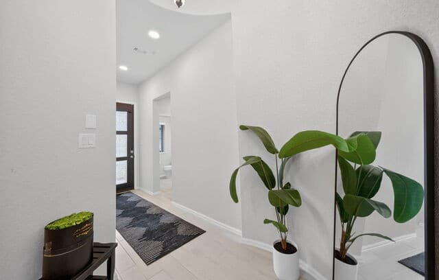 3-bedroom rental at 12723 Dewberry Creek in San Antonio, TX — photo 4