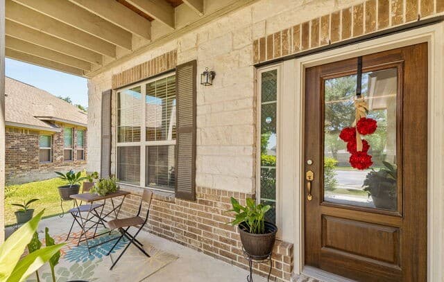 4-bedroom rental at 422 Woodside Way in Cibolo, TX — photo 2