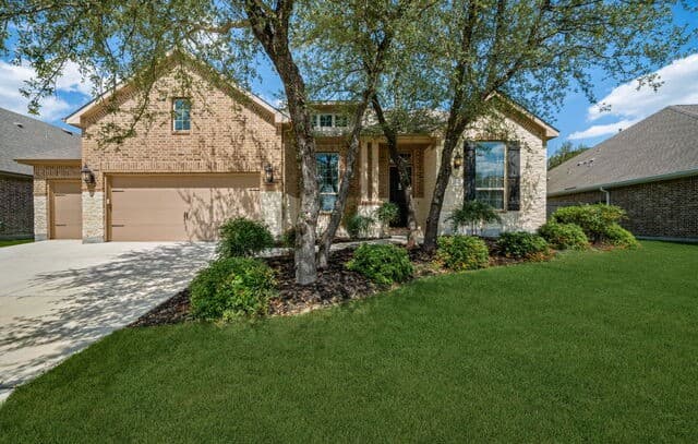 4-bedroom rental at 29014 Voges Ave in Boerne, TX — photo 4