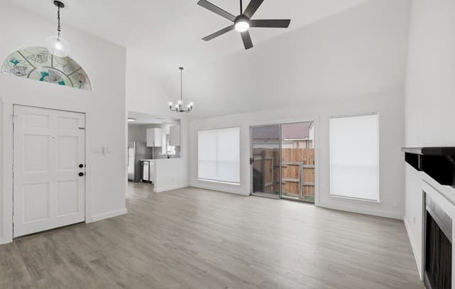 3-bedroom rental at 9010 Fromage in San Antonio, TX — photo 5