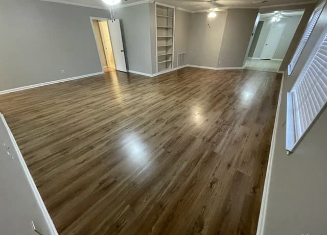 3-bedroom rental at 7815 Caspian Bay Dr in Converse, TX — photo 4