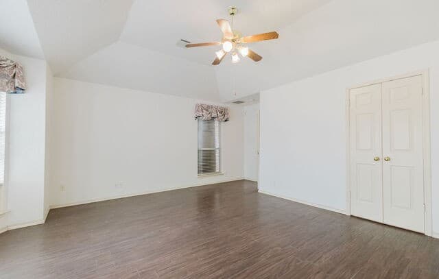 4-bedroom rental at 13510 Chappel Vw in San Antonio, TX — photo 3
