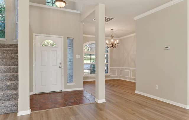 3-bedroom rental at 8510 Espanola in Helotes, TX — photo 2