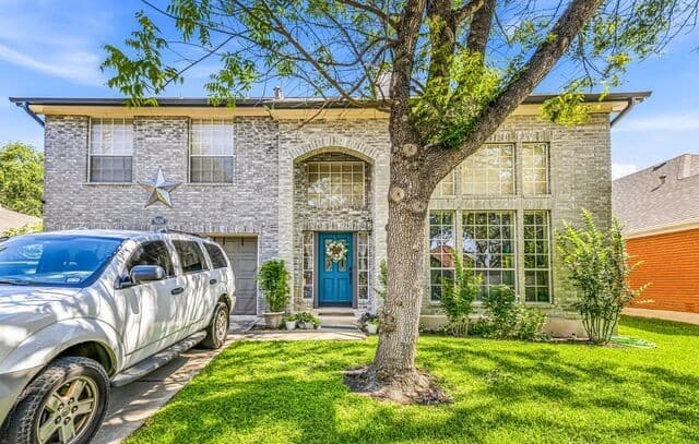 3-bedroom rental at 5126 Cabin Lake Dr in San Antonio, TX — photo 3
