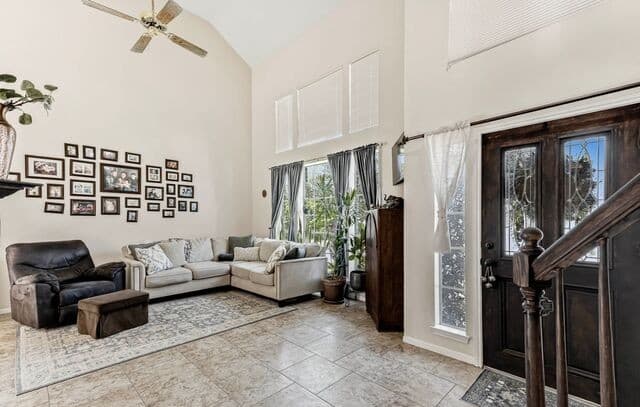 3-bedroom rental at 5126 Cabin Lake Dr in San Antonio, TX — photo 5