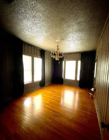 3-bedroom rental at 307 Furr Dr in San Antonio, TX — photo 2